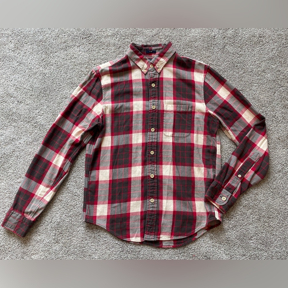 Men’s Abercrombie & Fitch Red and Gray Plaid Slim Shirt- Size Small